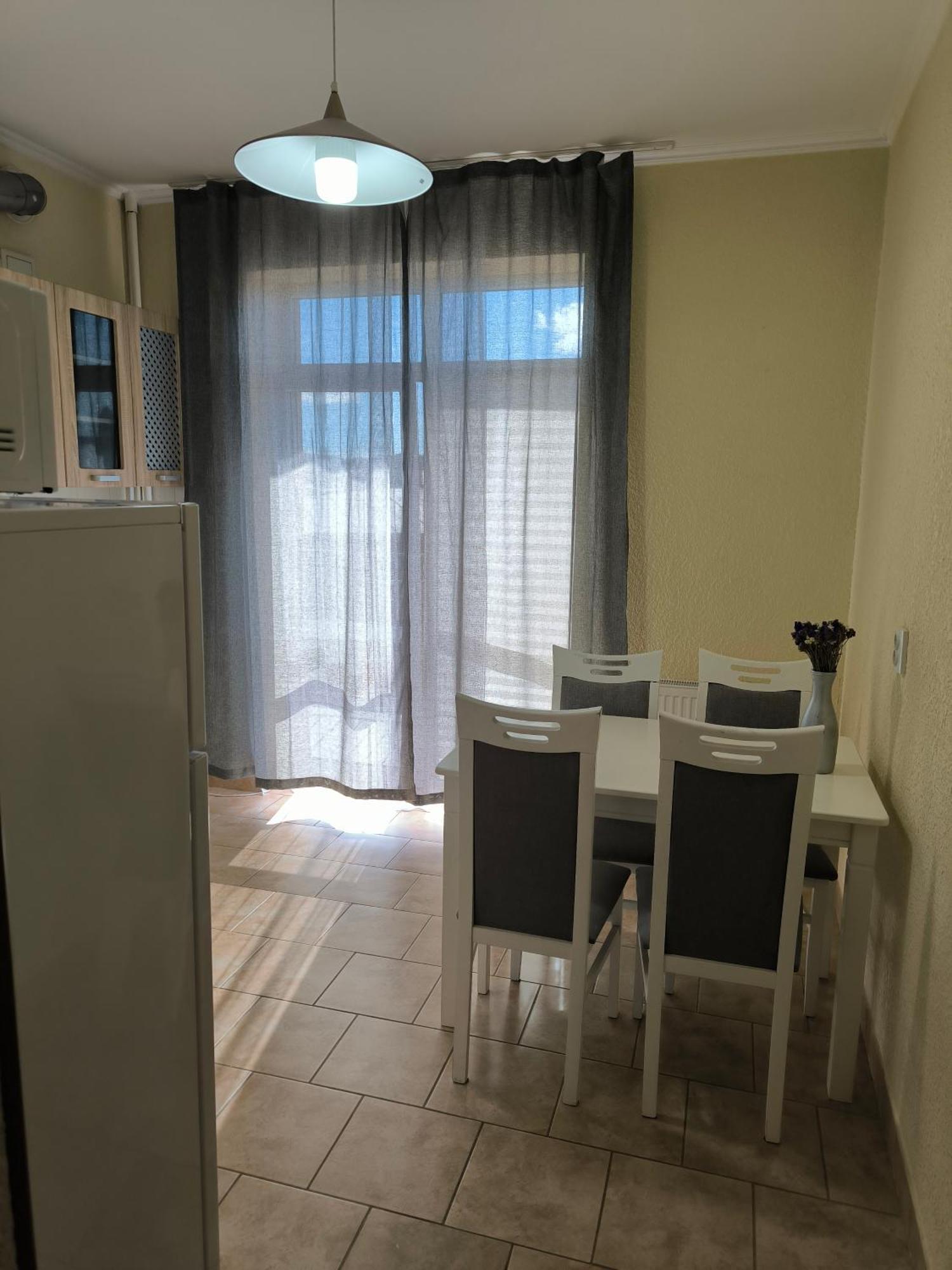 Apartments Domovik Parkaniya, 2A Munkács Kültér fotó